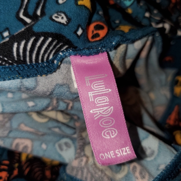 Lularoe OS leggings - Picture 2 of 2